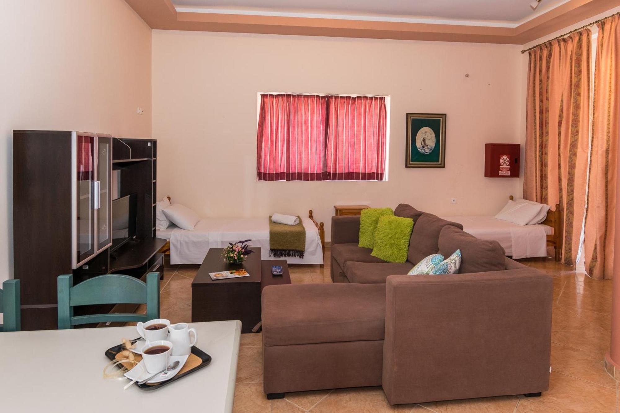 Grapevines Hotel Alykanas  Zimmer foto
